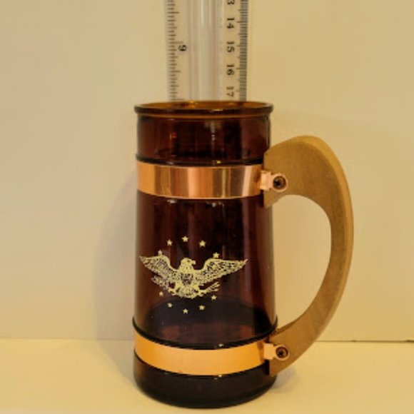 Vintage Siesta Ware Eagle Mug Amber Glass with Wood Handle, Beer Stein Glass - Picture 2 of 4